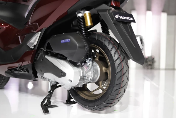 Ban Belakang PCX 160 Mana yang Bagus? Ini Rekomendasinya!