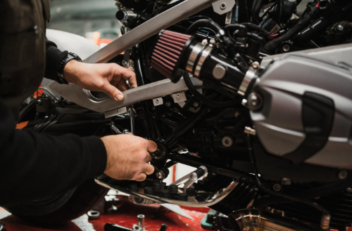 Ganti V-Belt Motor Matic? 4 Tanda Wajib, Jangan Tunda!