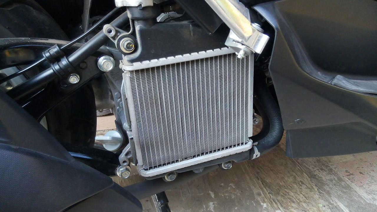 Air Radiator Motor Lupa Diisi Ulang? Ini Akibatnya!