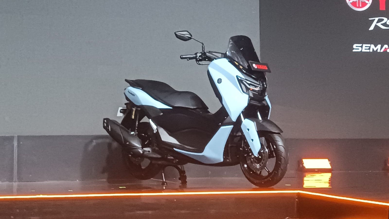 Yamaha Nmax Turbo: Spek, Kelebihan, Kekurangan & Harganya