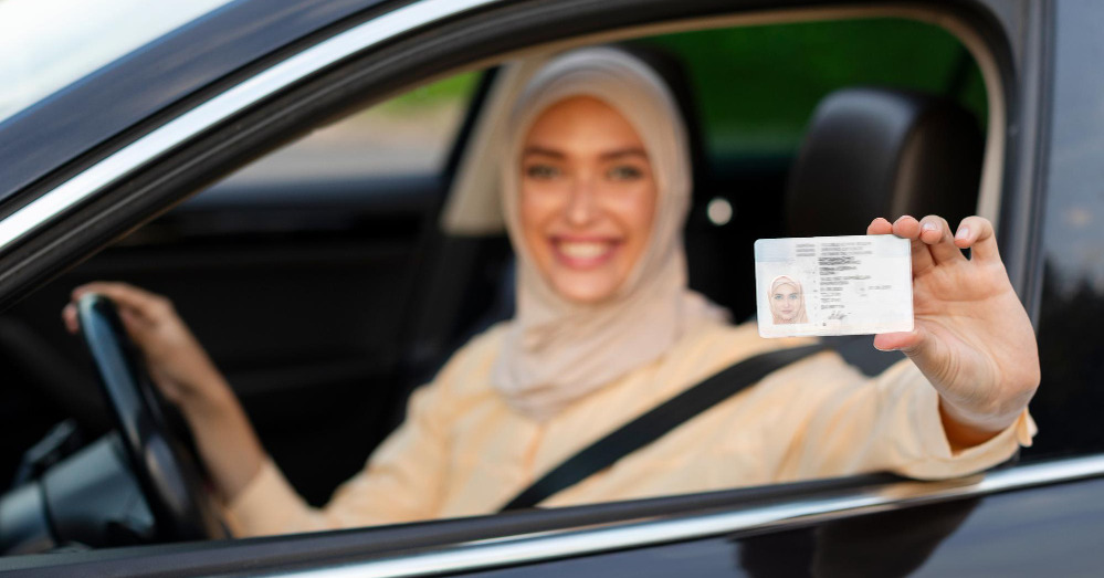 SIM Motor: Ternyata Jenisnya Ada Lebih dari Satu? Apa Saja dan Bagaimana Membuatnya?