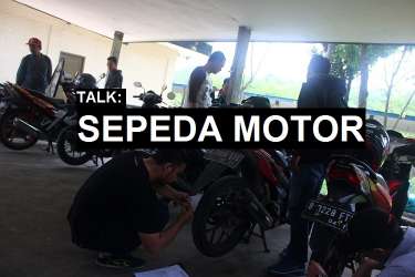 Hiruk-Pikuk Sepeda Motor Di Indonesia